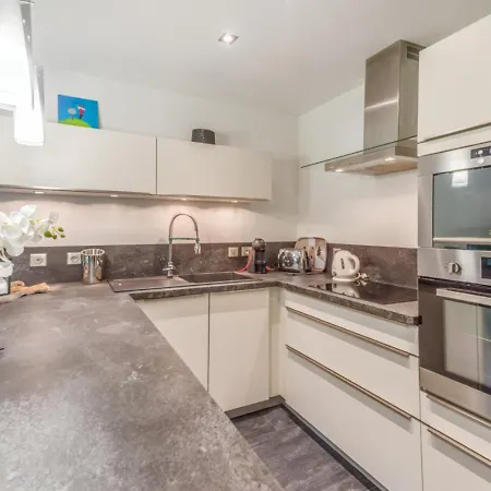 Princesse - Centre-ville - Renove Apartment *